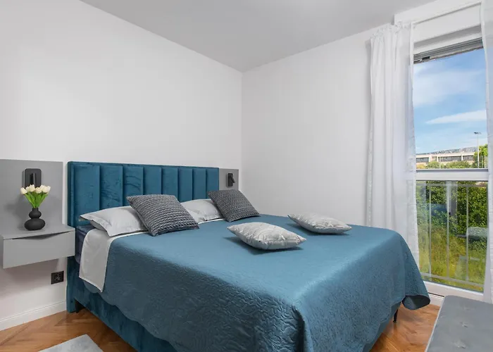 Brand New Bliss Lux 公寓 *